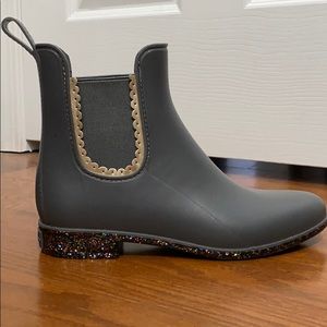 Jack Rogers rain boots